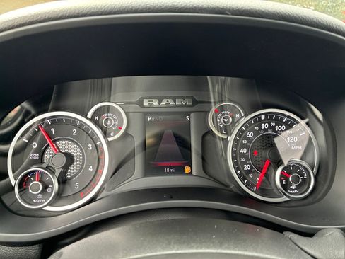 New 2026 RAM 2500 Big Horn AWD/4WD image 16