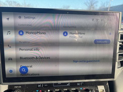 Used 2025 Toyota Sequoia 4WD image 9