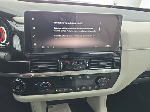 New 2026 Nissan Pathfinder SL image 21