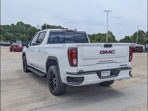 New 2026 GMC Sierra 1500 Elevation w/ Elevation Premium Package AWD/4WD image 8