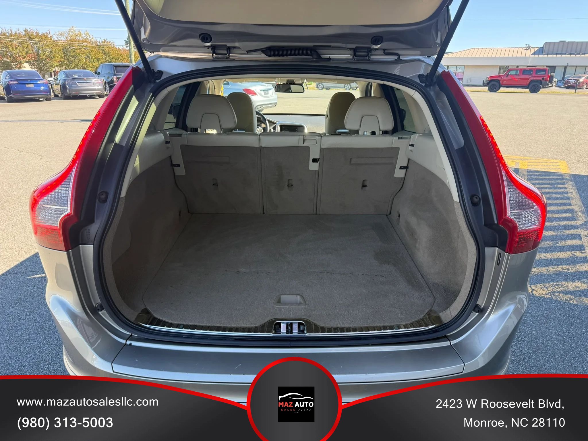 Used 2014 Volvo XC60 T6 AWD/4WD image 10