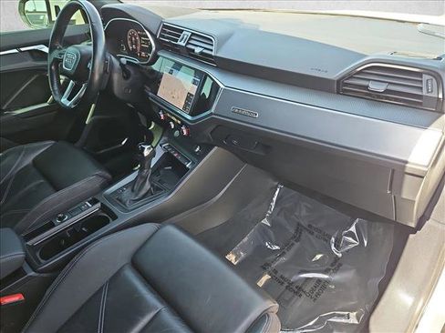 Used 2020 Audi Q3 2.0T Premium Plus image 24