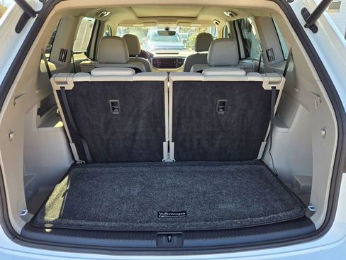 Used 2021 Volkswagen Atlas SE w/ Panoramic Sunroof Package image 13