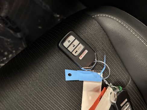 Used 2021 Honda Accord Sport image 24