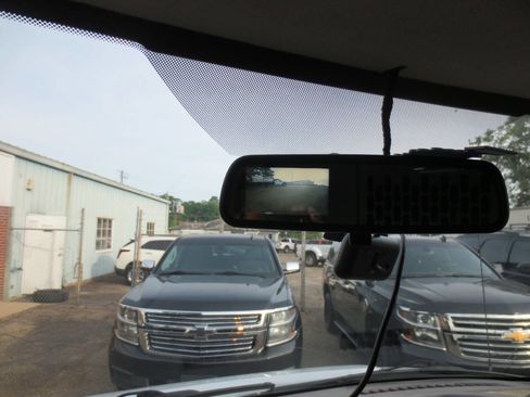 Used 2022 Chevrolet Express 2500 w/ Driver Convenience Package RWD image 15