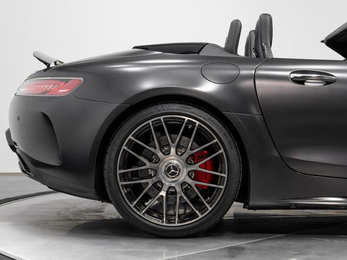 Used 2018 Mercedes-Benz AMG GT C image 20