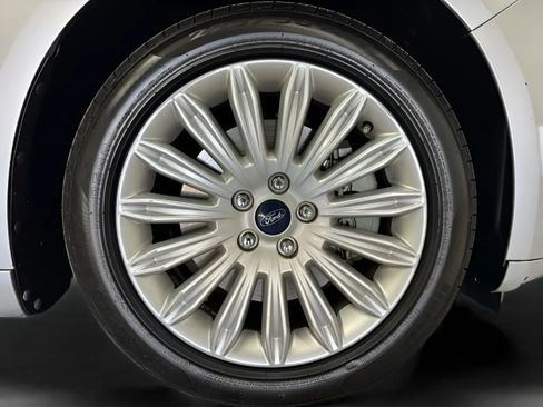 Used 2013 Ford Fusion Energi SE w/ Driver Assist Pkg FWD image 28