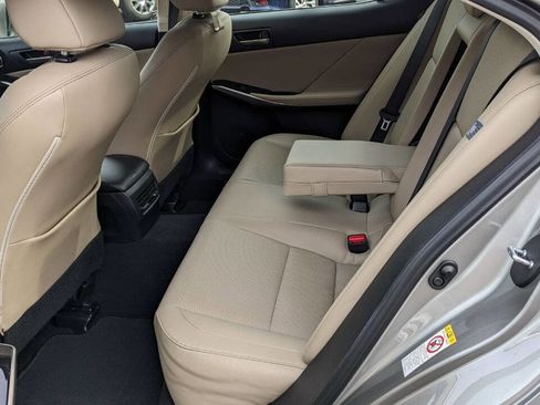 Used 2018 Lexus IS 300 AWD w/ Comfort Package image 28