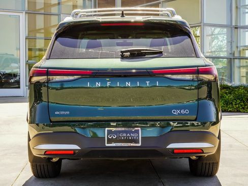 Certified 2026 INFINITI QX60 Luxe w/ Cargo Package FWD image 11