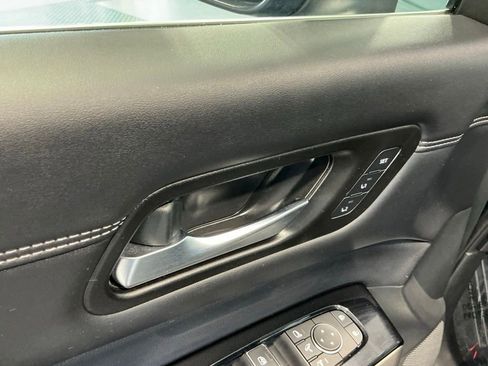 Used 2023 Nissan Pathfinder Platinum AWD/4WD image 39