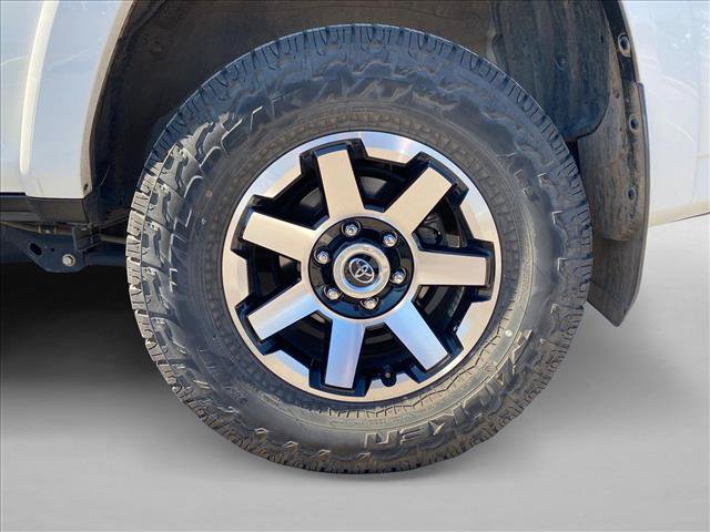 Certified 2023 Toyota 4Runner TRD Off-Road Premium w/ Moonroof Package AWD/4WD image 17
