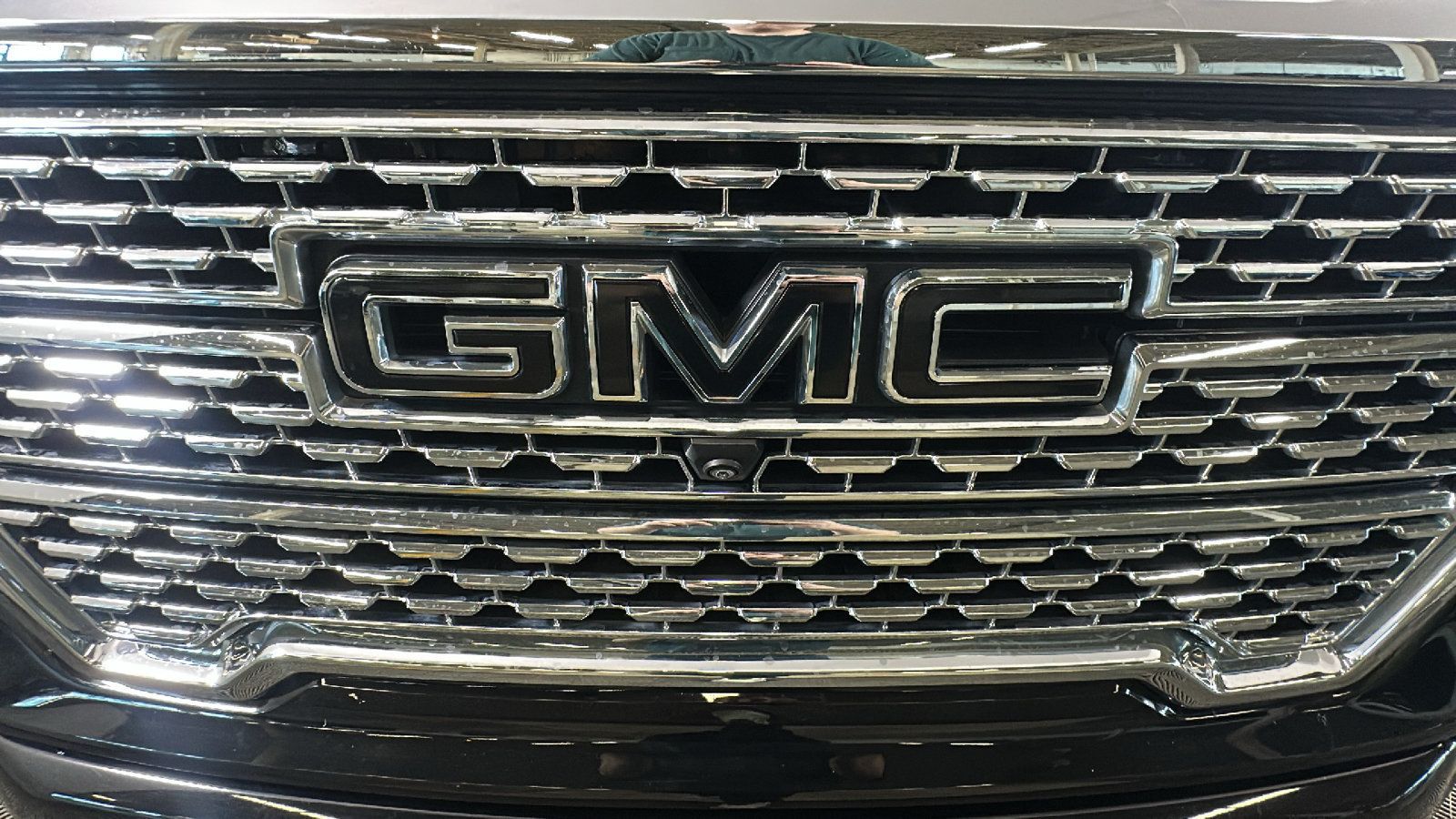 Used 2021 GMC Sierra 1500 Denali w/ Denali Ultimate Package AWD/4WD image 10