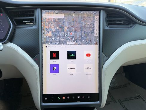 Used 2018 Tesla Model S 75D AWD/4WD image 16