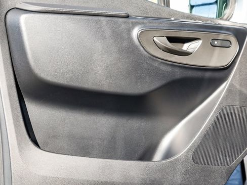 New 2025 Mercedes-Benz Sprinter 2500 image 21