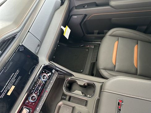 New 2026 GMC Sierra 2500 AT4 w/ AT4 Premium Plus Package image 25