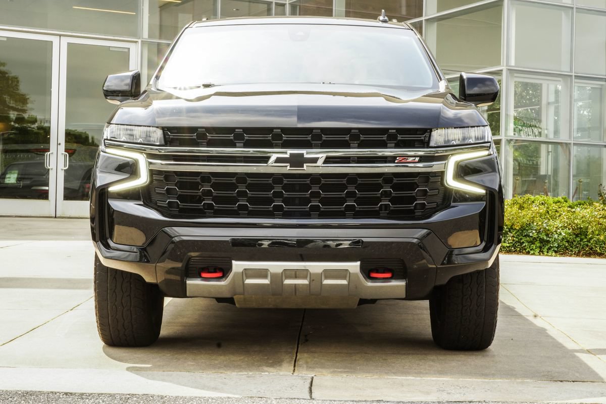 Used 2021 Chevrolet Tahoe Z71 w/ Rear Media and Nav Package AWD/4WD image 7