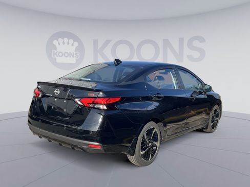 Used 2024 Nissan Versa SR w/ Trunk Package image 7