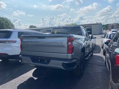 Used 2024 Chevrolet Silverado 1500 Custom AWD/4WD image 3
