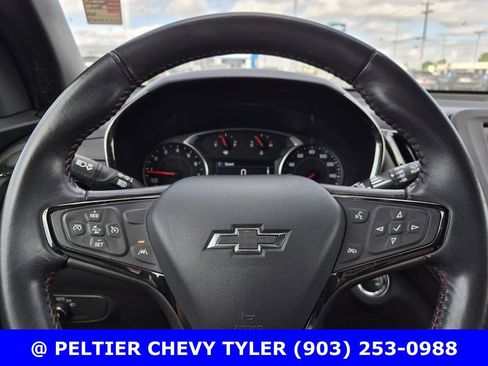 Used 2022 Chevrolet Equinox RS w/ LPO, Cargo Package image 19