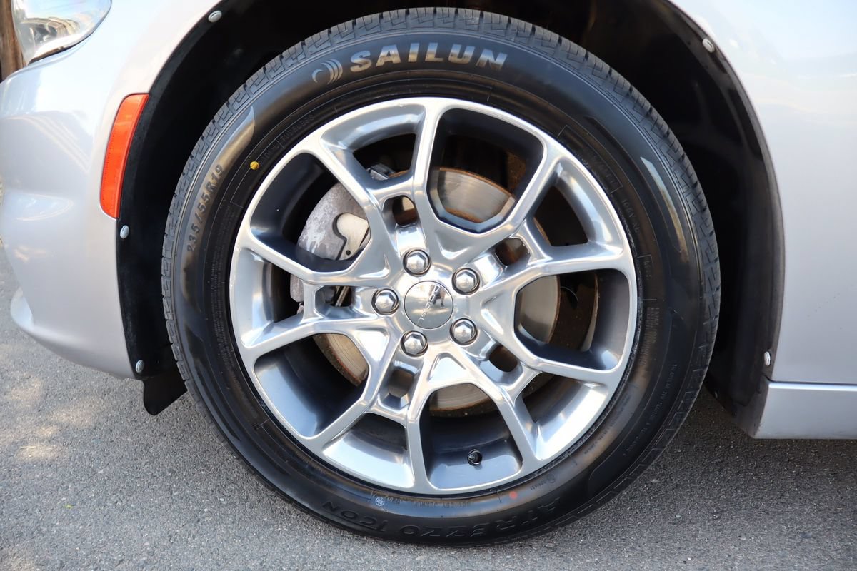 Used 2015 Dodge Charger SXT w/ AWD Plus Group image 39