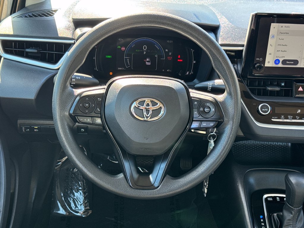 Used 2026 Toyota Corolla LE AWD/4WD image 12