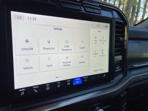 Used 2023 Ford F250 Lariat w/ FX4 Off-Road Package image 31