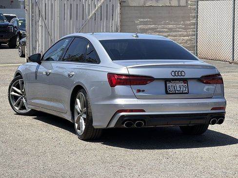 Used 2021 Audi S6 Premium Plus w/ S Sport Package AWD/4WD image 7