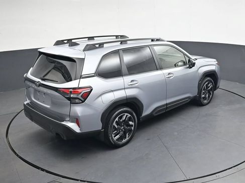 Used 2025 Subaru Forester Limited AWD/4WD image 24