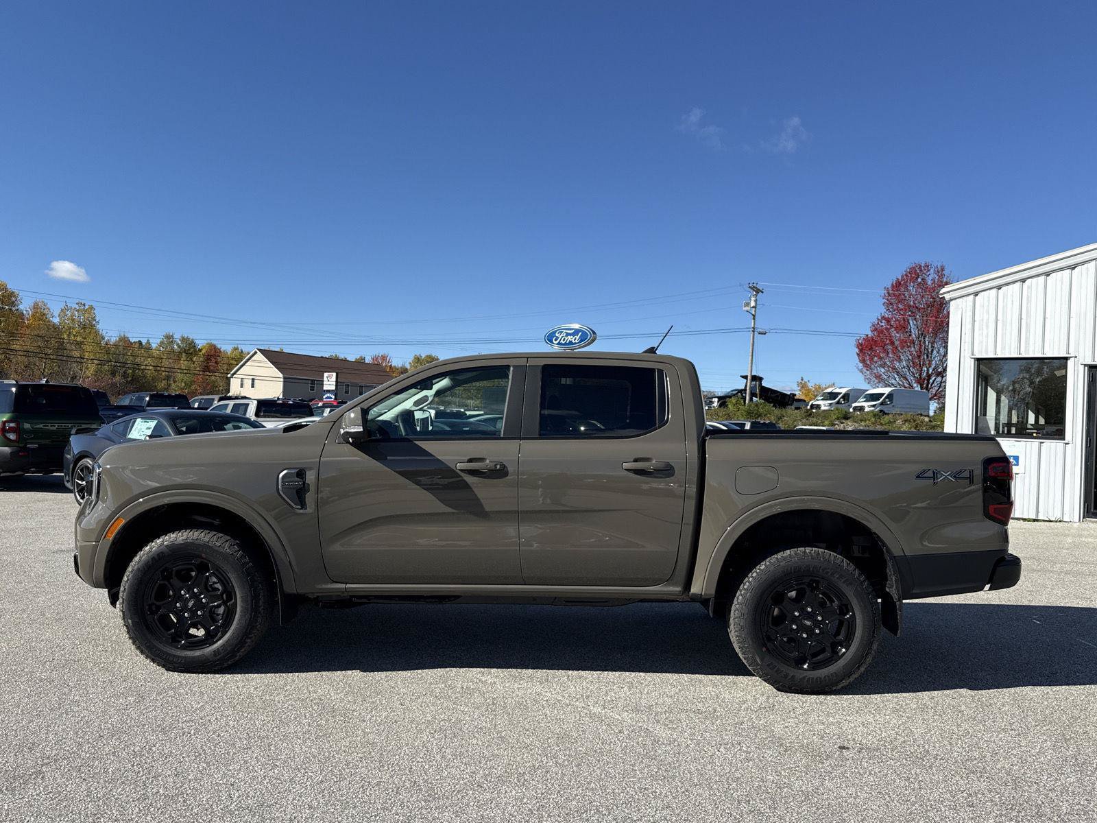 New 2025 Ford Ranger Lariat w/ Black Appearance Package AWD/4WD image 4