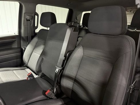 Used 2024 GMC Sierra 1500 Elevation image 11