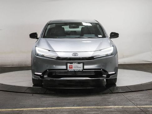 Certified 2023 Toyota Prius XLE FWD image 7