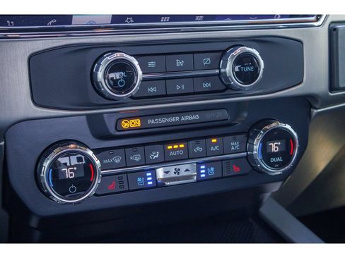 Used 2022 Ford F350 Platinum AWD/4WD image 20