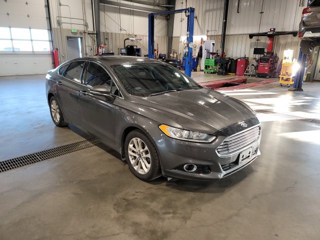 Used 2016 Ford Fusion Titanium AWD/4WD image 1