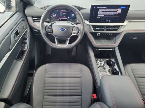 Certified 2025 Ford Explorer ST-Line RWD image 13