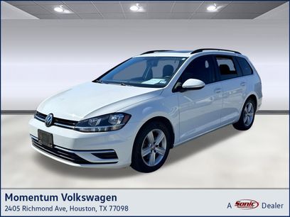 Used 2018 Volkswagen Golf SE