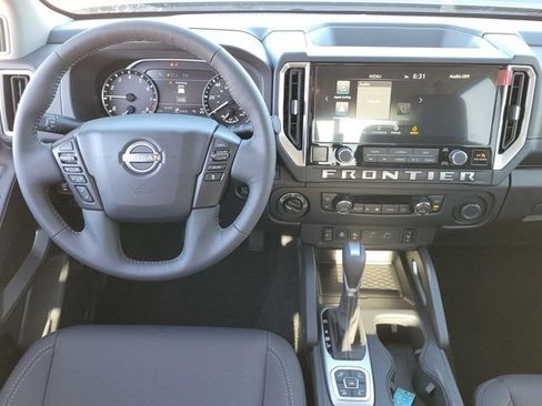 New 2026 Nissan Frontier SV w/ SV Convenience Package image 8