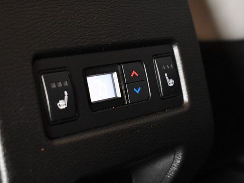 Used 2025 Mitsubishi Outlander SEL AWD/4WD image 25