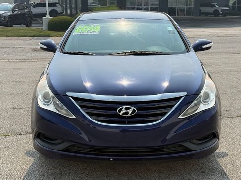 Used 2014 Hyundai Sonata GLS w/ Popular Equipment Group 2 FWD image 2