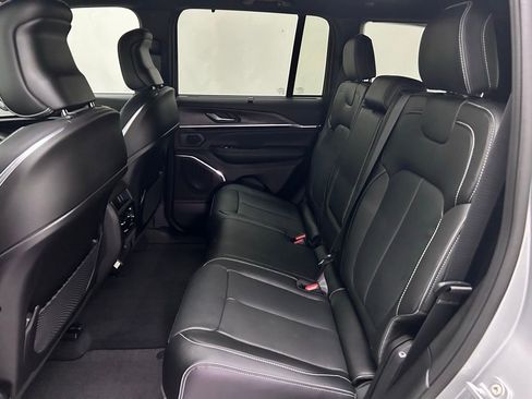 New 2025 Jeep Grand Cherokee Overland w/ Adv Protech Group III image 20