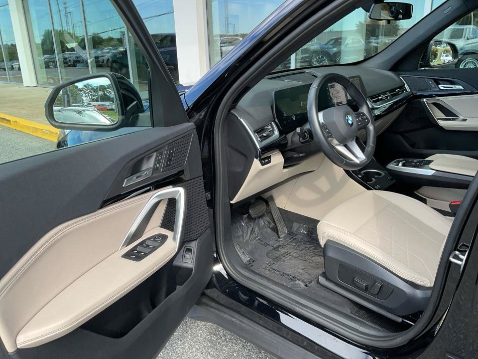 Used 2023 BMW X1 xDrive28i AWD/4WD image 29