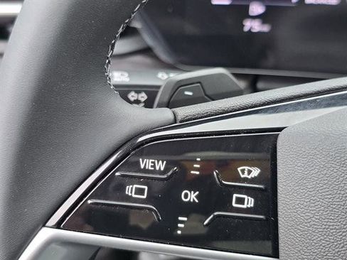 Used 2025 Audi Q5 Premium Plus image 23