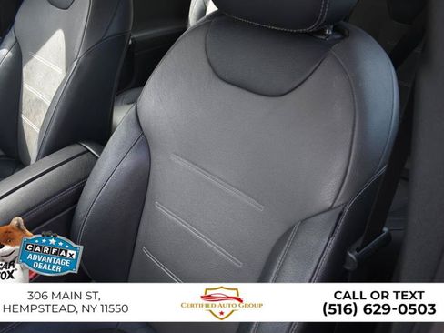 Used 2022 Mercedes-Benz GLB 35 AMG 4MATIC image 11