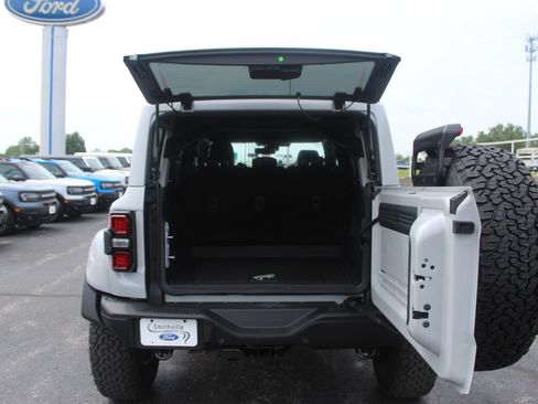 New 2026 Ford Bronco Raptor w/ Interior Carbon Fiber Pack AWD/4WD image 17