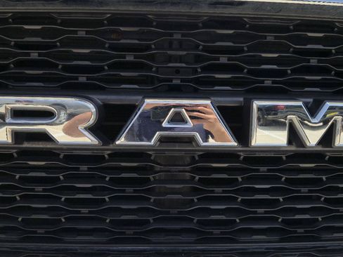 Used 2019 RAM 1500 Tradesman AWD/4WD image 9