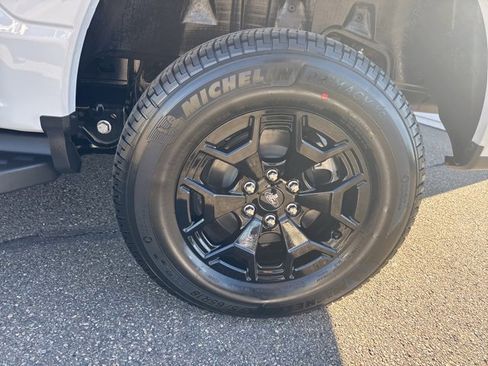 New 2025 Ford F150 Lightning XLT w/ Max Trailer Tow Package image 12