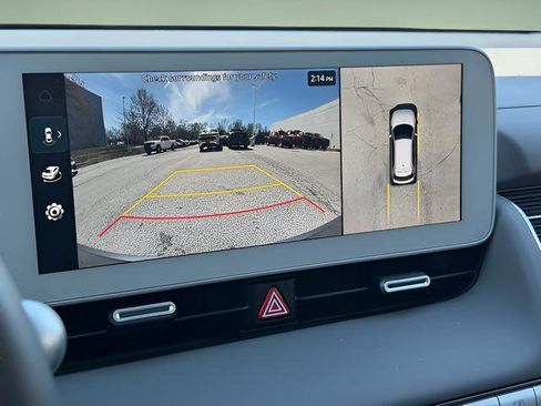 Used 2024 Hyundai Ioniq 5 Limited image 18