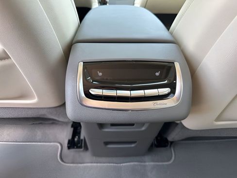 New 2025 Cadillac XT6 Premium Luxury w/ Technology Package image 19