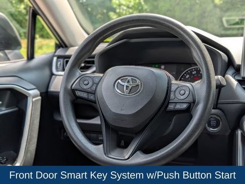 Used 2019 Toyota RAV4 XLE w/ Convenience Package AWD/4WD image 14