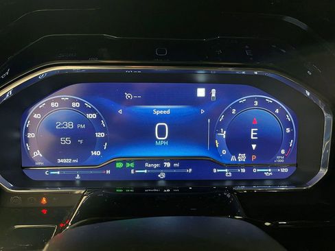 Used 2023 Chevrolet Silverado 1500 RST w/ Convenience Package II image 6