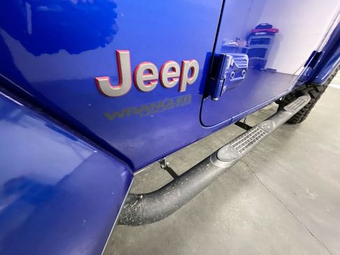 Used 2019 Jeep Wrangler Unlimited Rubicon image 29